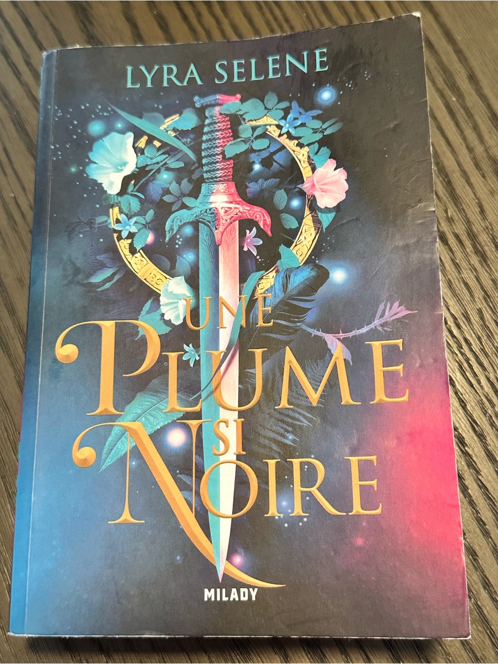 📚4 for $25📚 Une Plume Si Noire